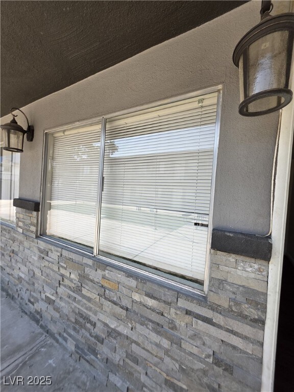 Building Photo - 2626 Lynnwood St