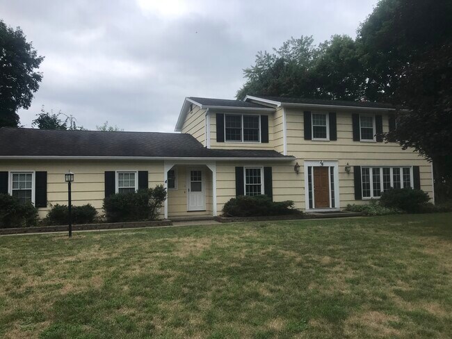 Building Photo - 24 Latchmere Ct