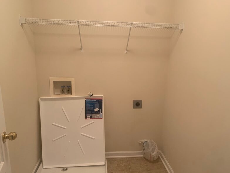 Laundry room - 6406 Granite Hill Ln