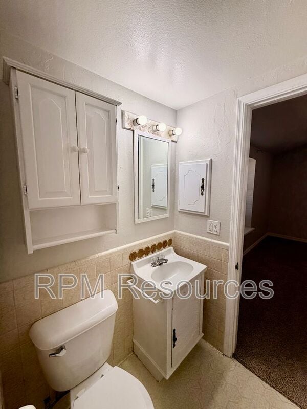 Building Photo - 4120 NW 44th St