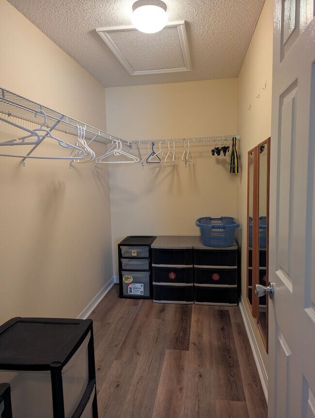 Building Photo - Nice furnished or unfurnished home located in the Village of Mallory in The Villages,