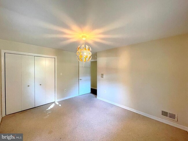 Building Photo - 11717 Rivershore Dr
