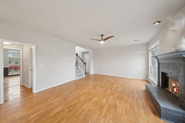 Building Photo - Remodeled 2 story in desired Stone Mill Br...