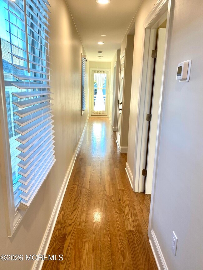 Building Photo - 508 McCabe Ave