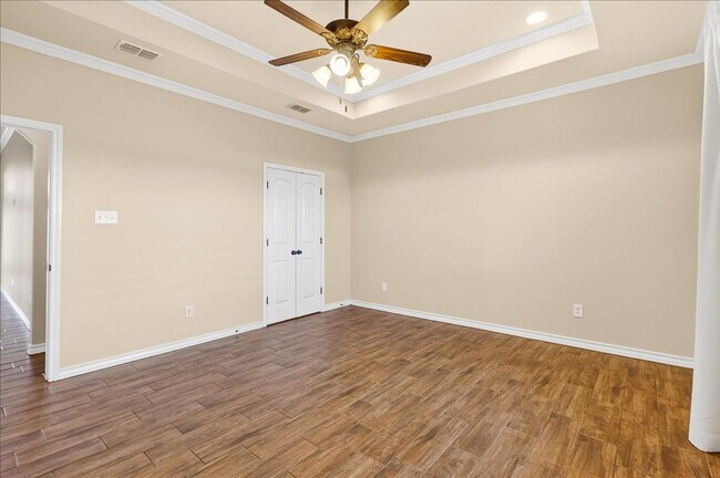 Building Photo - 2417 Badlands Dr