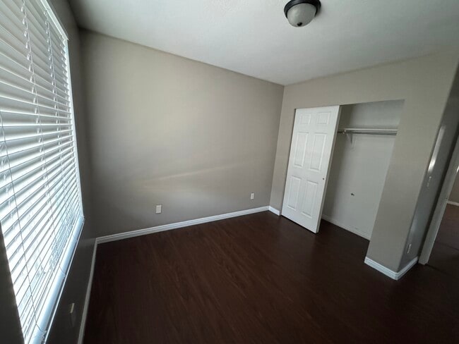 Building Photo - 2952 2075 S