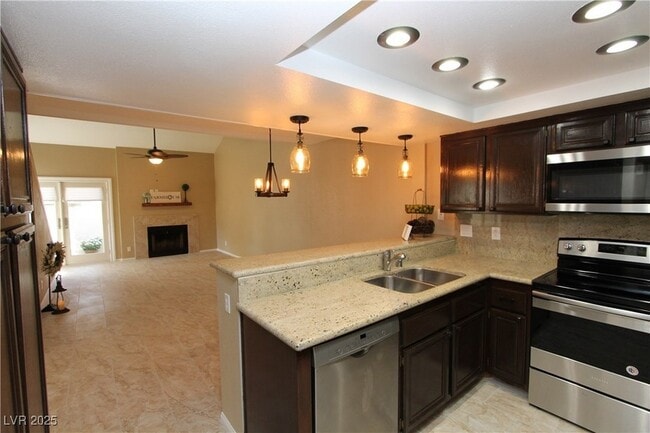 Building Photo - 2748 Lodestone Dr