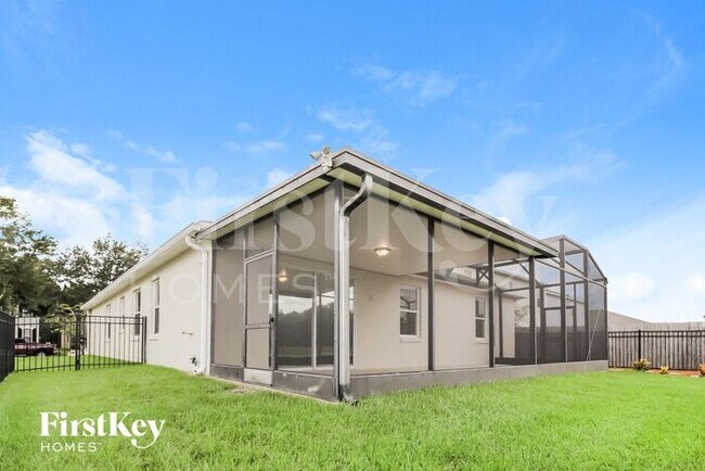 Building Photo - 9797 Bennington Chase Dr