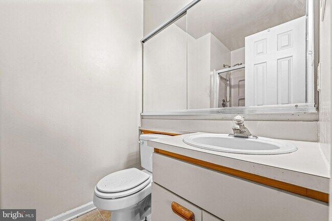 Building Photo - 656 Covington Ct