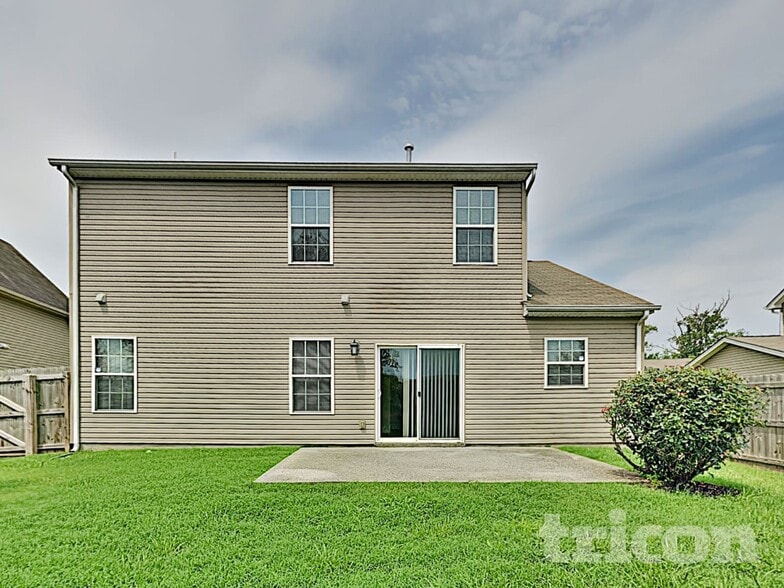 Building Photo - 1024 Daniel Ln