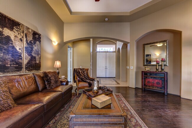 Building Photo - 79942 Julee Ct