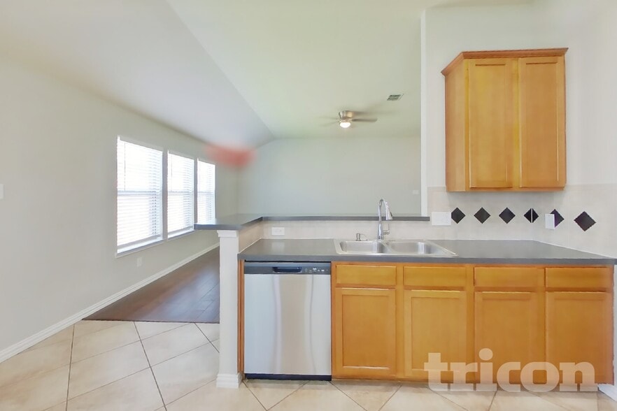Building Photo - 8621 Sagebrush Trail