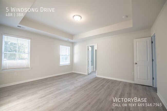 Building Photo - 5 Windsong Rd