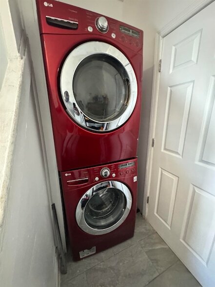 Building Photo - 24 Pamrapo Ave