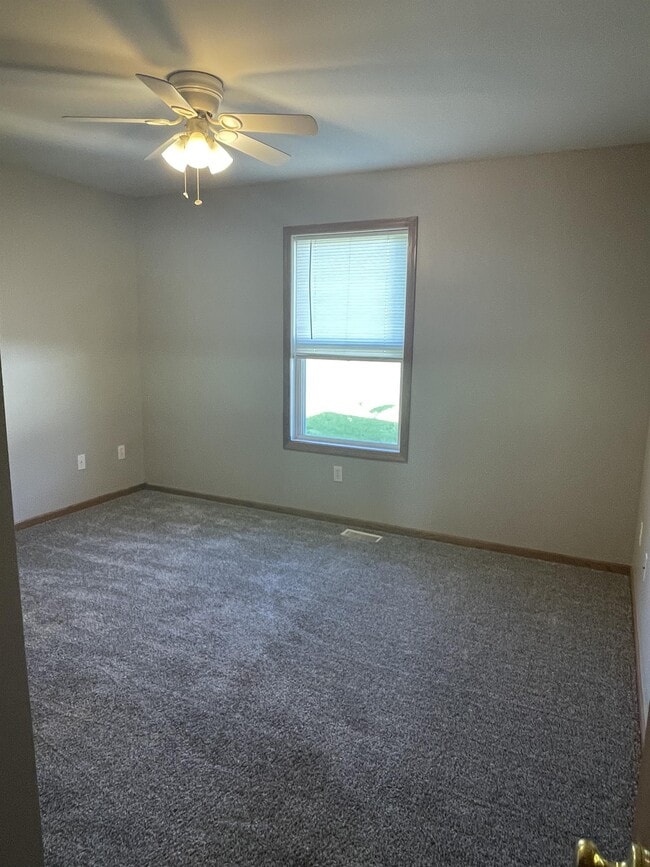 Building Photo - 3001 Stellar Eagle Dr