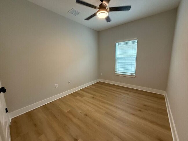 Building Photo - Milton - Avalon Beach - 3 bedroom, 2 bathroom