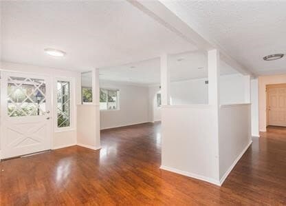 Building Photo - 1019 E Walnut Ave