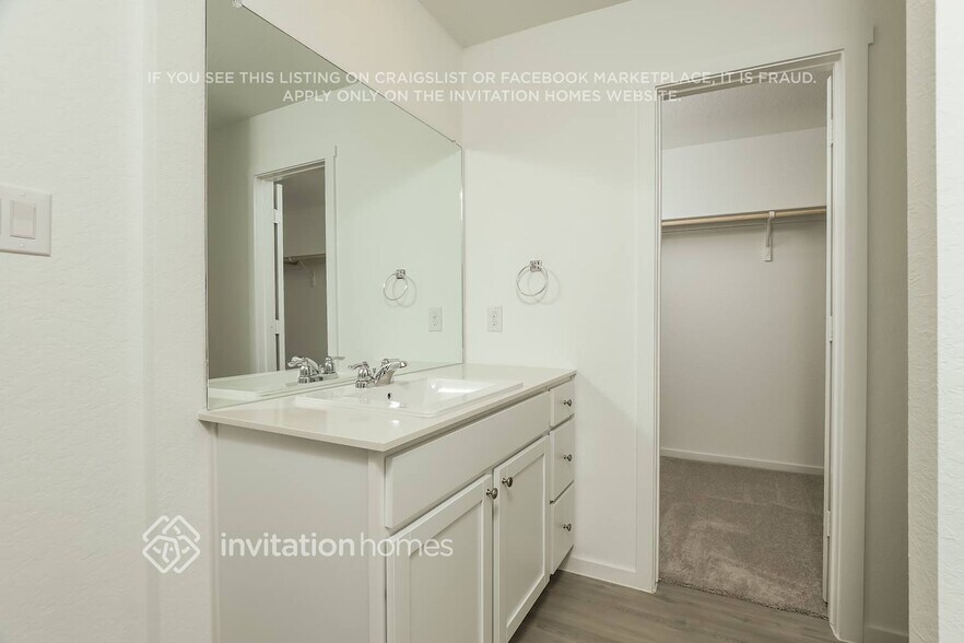 Building Photo - 3411 Perlach Dr