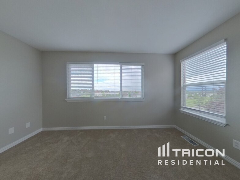 Building Photo - 3573 Wind Rose Pl