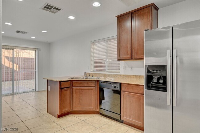 Building Photo - 9947 Corbridge St