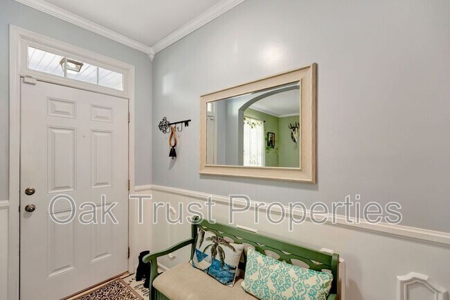 Building Photo - 113 Swiftwater Way