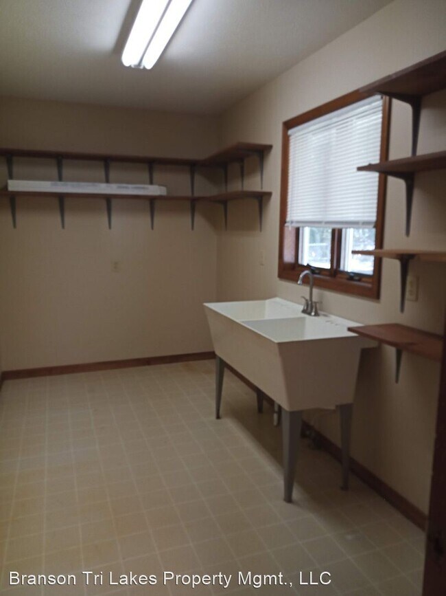 Building Photo - 3 br, 2 bath House - 234 River Bluff Drive