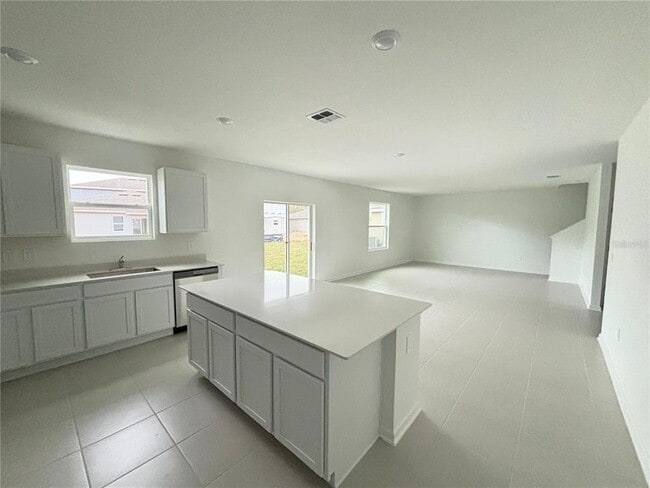 Building Photo - 4657 Golden Knight Blvd