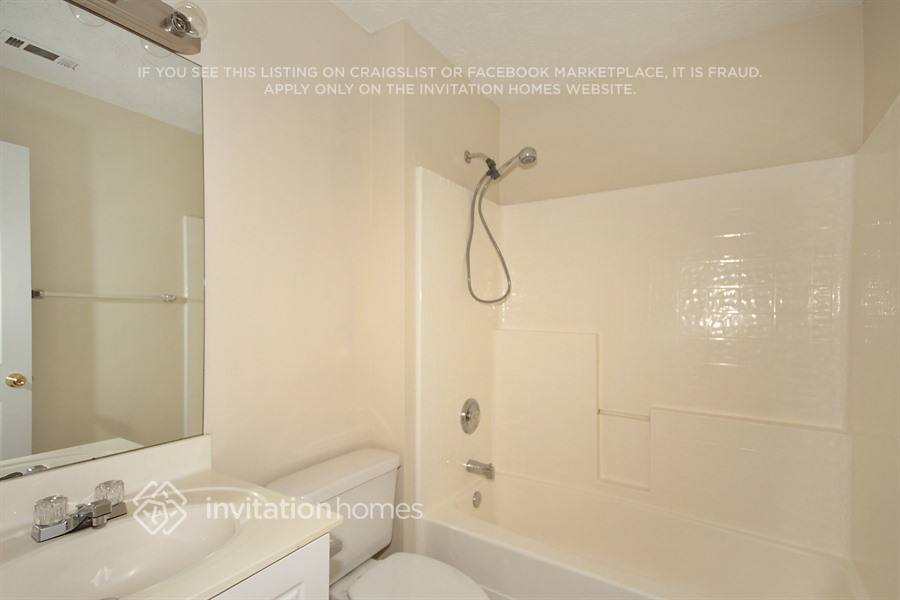 Building Photo - 1532 Armende Cir