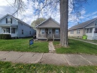 Building Photo - 2BR/1BA Gem In Washington