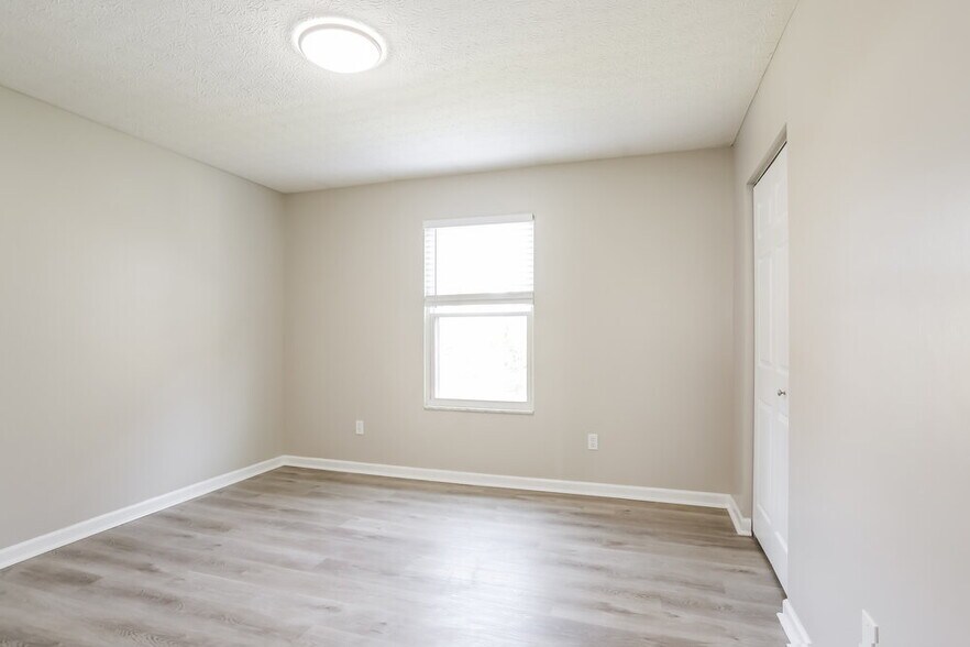 Building Photo - 112 Acton Ct