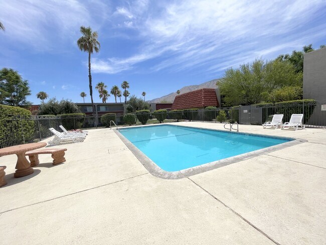 Building Photo - Furnished 3-Bedroom Townhome in a Gated Palm Springs Community
