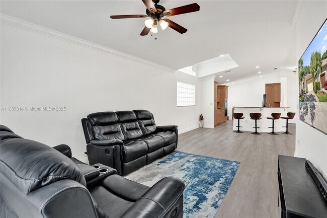 Building Photo - 4161 Sapphire Terrace