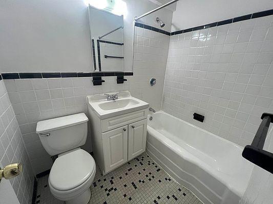 Building Photo - 1 bedroom in BRONX NY 10453