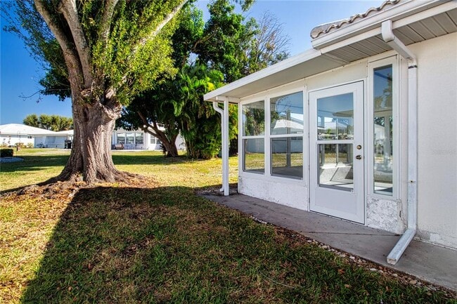 Building Photo - 3807 Joyce Dr