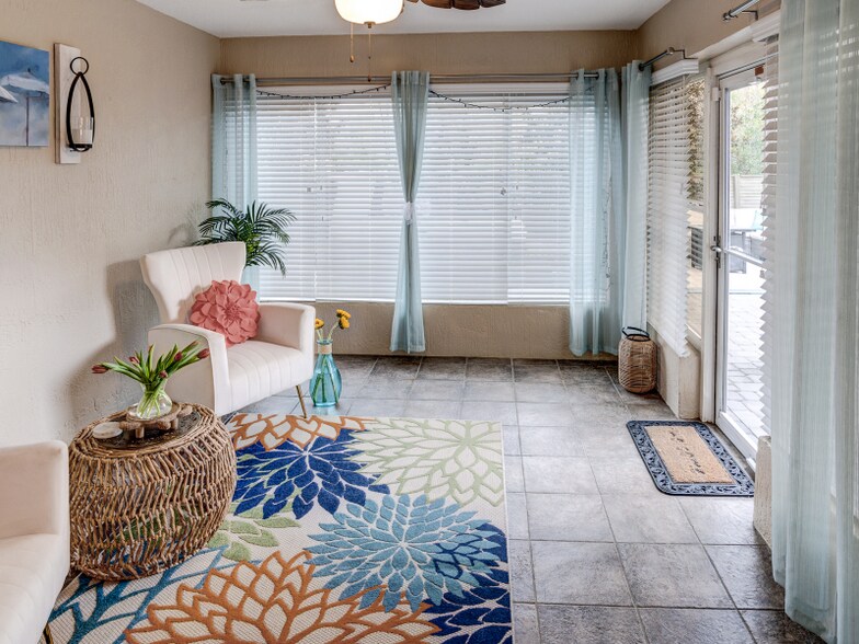 Building Photo - 731 Lake Clark Ct