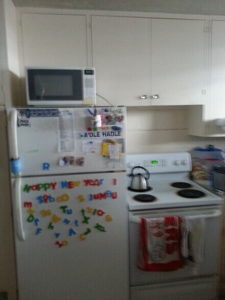 Building Photo - 1329 Kaihee St