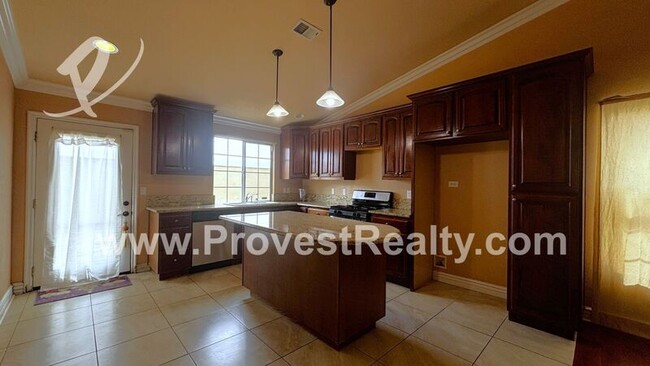 Building Photo - 12549 Loma Verde Dr