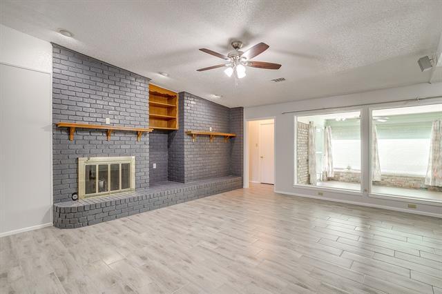 Building Photo - 1225 Crestwood Dr