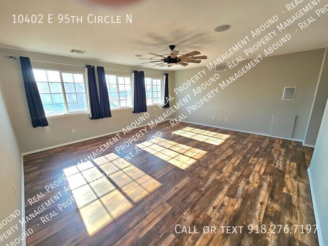 Building Photo - 10402 E 95th Cir N