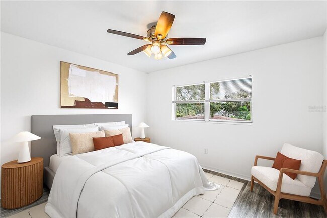 Building Photo - 2865 51st St S