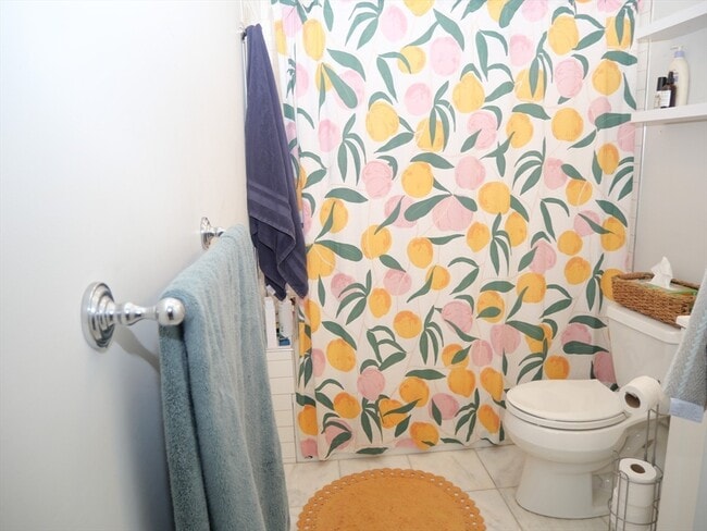 Building Photo - 255 Paris St