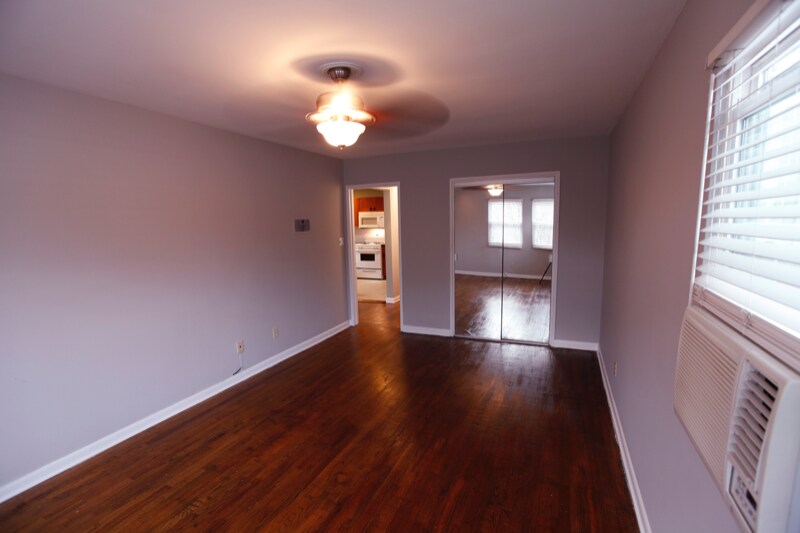 Building Photo - 1048 St Charles Ave NE