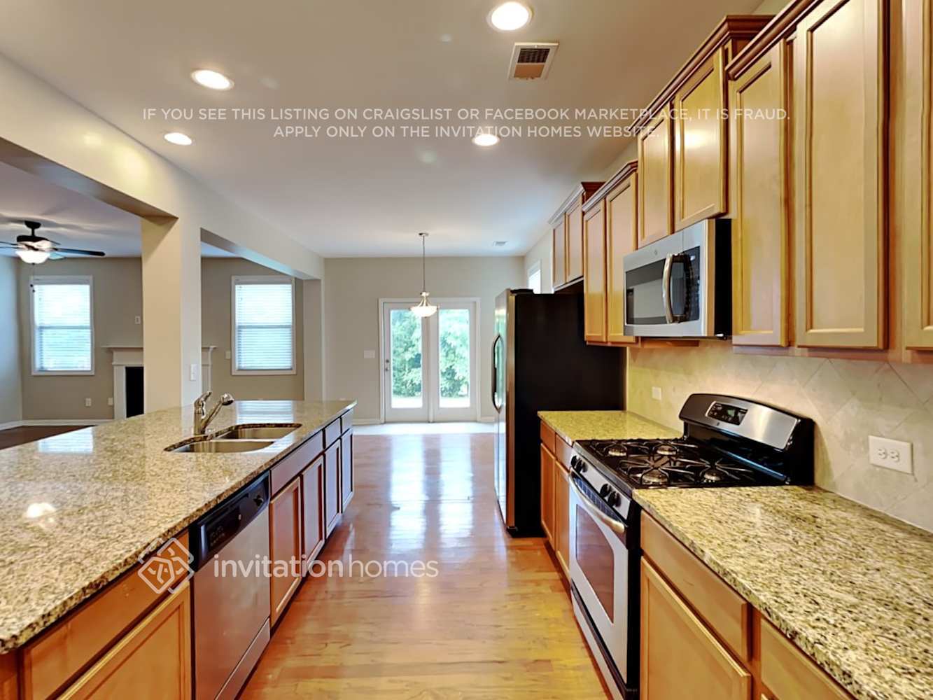 Building Photo - 3574 Fallen Oak Ln