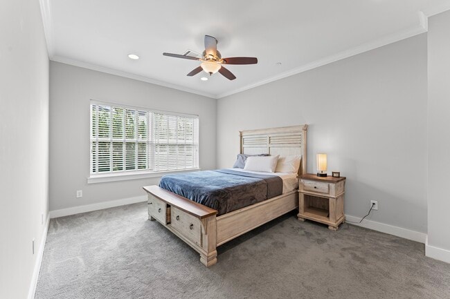 Building Photo - 1105 Fowler St