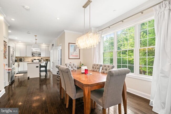 Building Photo - 1001 N 3rd St