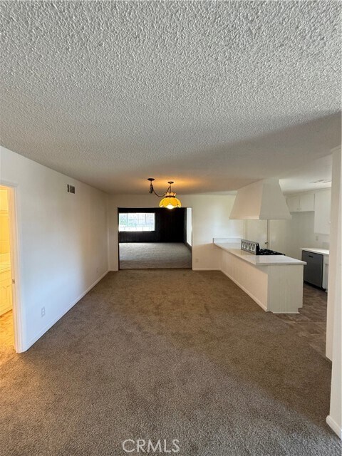 Building Photo - 10609 Jimenez St