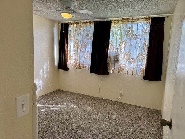 Master bedroom. - 95-644 Hamumu St