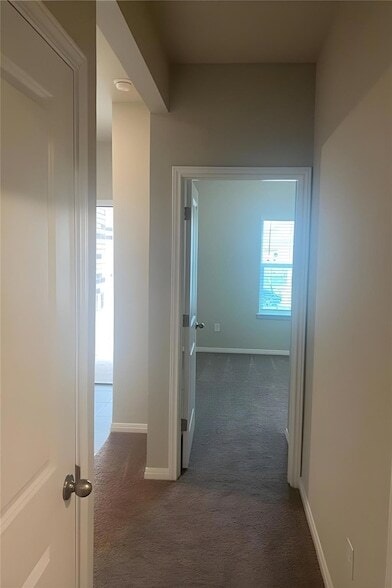 Building Photo - 14408 Castleford Dr