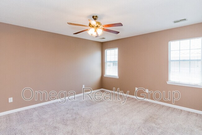 Building Photo - 2038 Plantation Pkwy