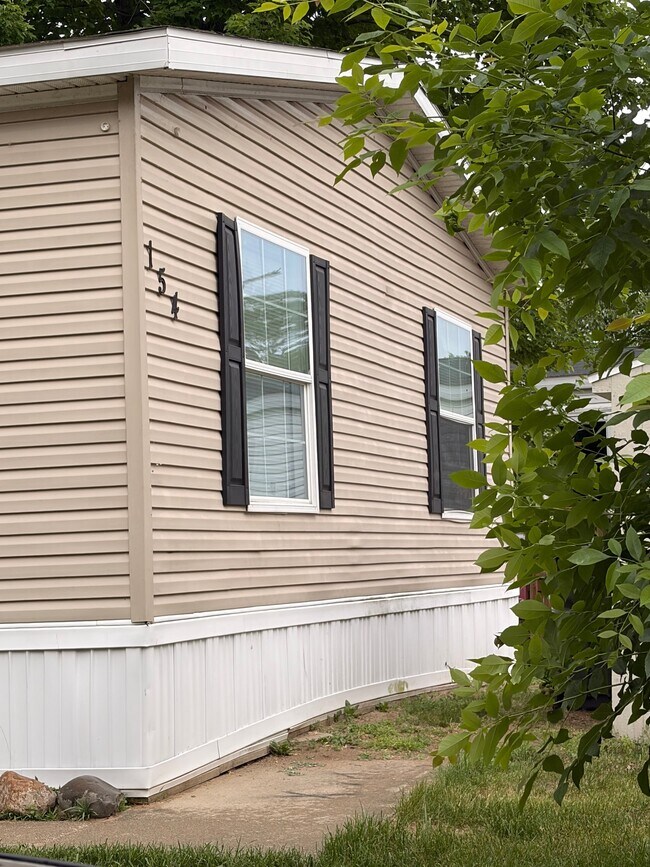 Building Photo - 154 Humphrey Dr